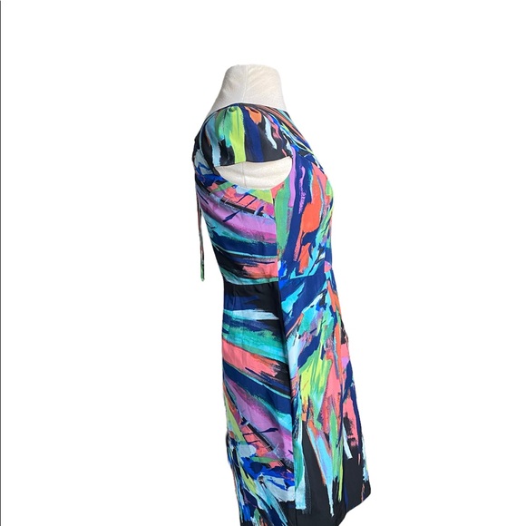 Maia bold colorful dress, cut out back, cap sleeves, side hidden zip size: 4 - Picture 2 of 12